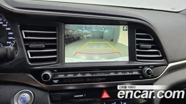 Hyundai Elantra 2019 thumb 7