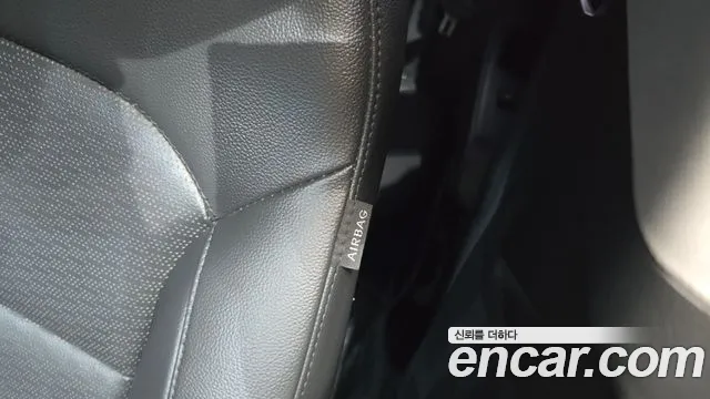 Hyundai Elantra 2019 thumb 11
