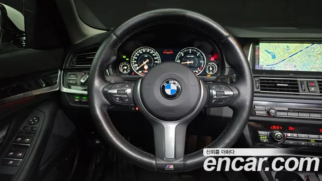 BMW 5 серии 2016 thumb 10