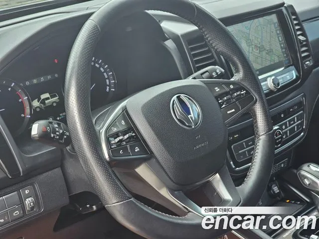 KGM Rexton 2019 thumb 8