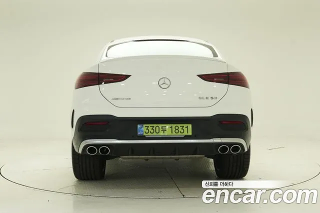 Mercedes-Benz E-Класс 2025 thumb 2