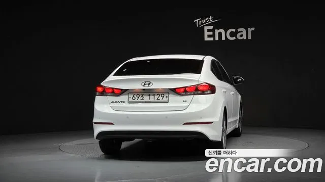 Hyundai Avante 2017 thumb 5
