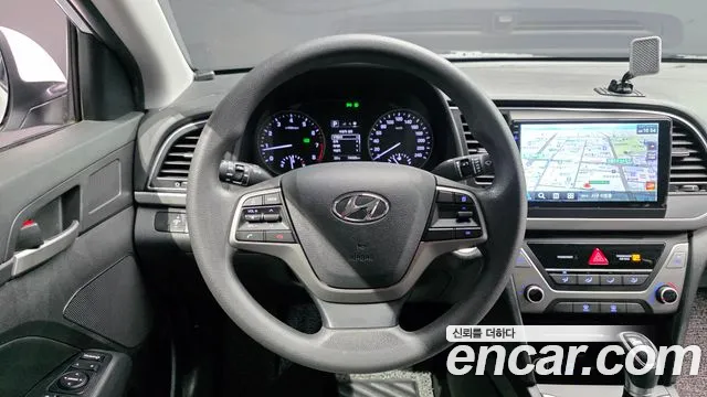 Hyundai Avante 2017 thumb 8