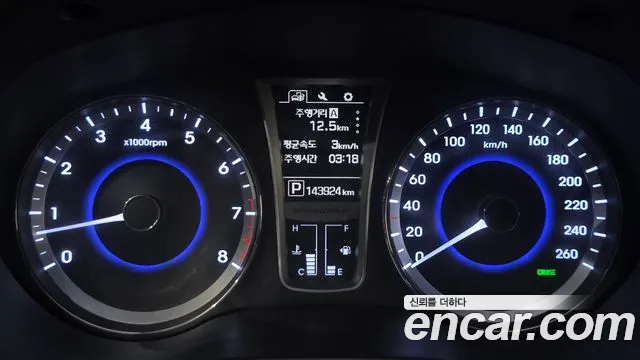 Hyundai Grandeur 2017 thumb 10