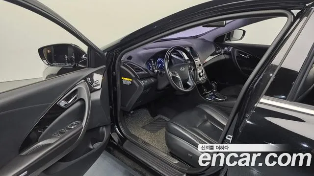 Hyundai Grandeur 2017 thumb 9