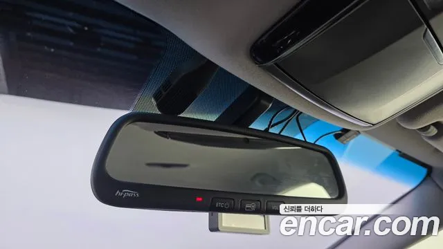 Hyundai Grandeur 2017 thumb 12