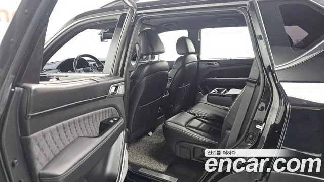 KGM Rexton 2021 thumb 9