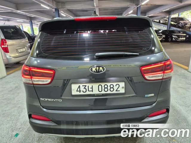 Kia Sorento 2015 thumb 7