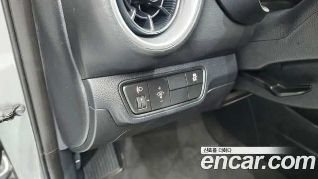 Kia K3 2022 thumb 3