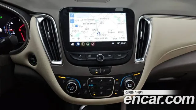 Chevrolet Malibu 2020 thumb 9
