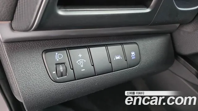 Hyundai Avante 2019 thumb 2
