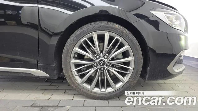 Hyundai Grandeur 2017 thumb 9