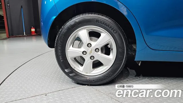 Chevrolet Spark 2019 thumb 10