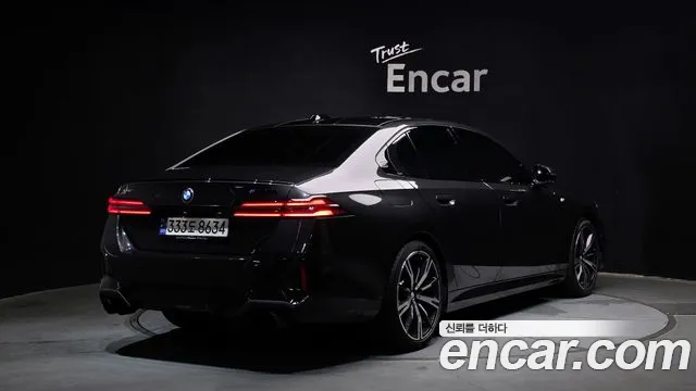 BMW 5 серии 2025 thumb 5