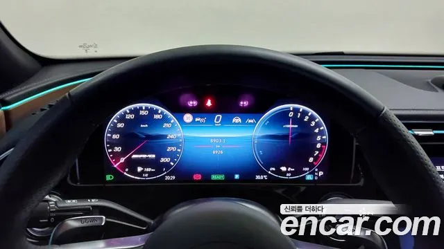 Mercedes-Benz E-Class 2025 thumb 3