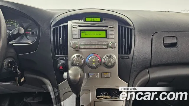 Hyundai Staria 2014 thumb 6