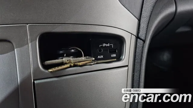 Hyundai Staria 2014 thumb 3