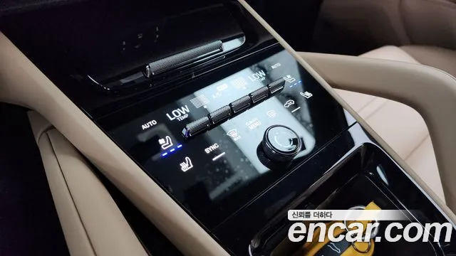 Porsche Cayenne 2025 thumb 7
