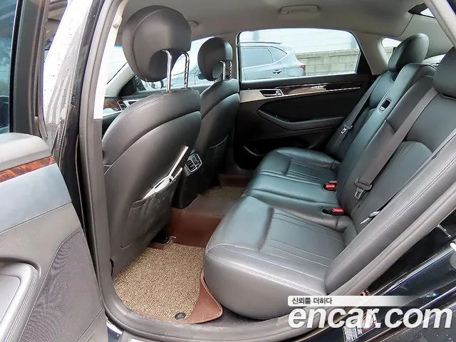 Hyundai Genesis 2015 thumb 11