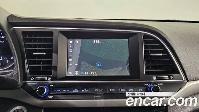 Hyundai Avante 2015 thumb 6