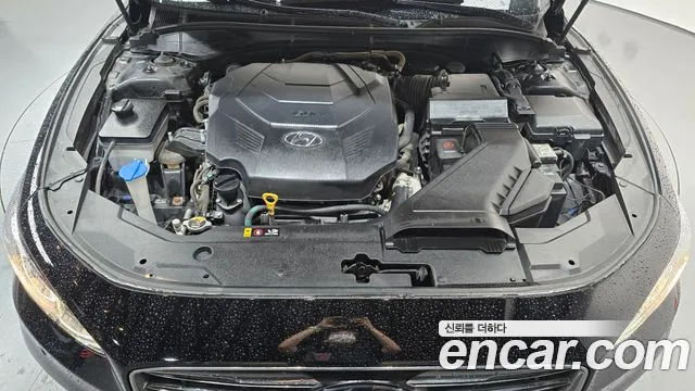 Hyundai Grandeur 2017 thumb 4