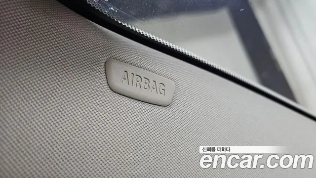 BMW 5 серии 2018 thumb 4