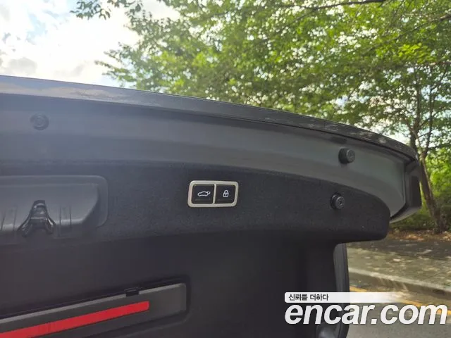 Genesis G80 2022 thumb 12