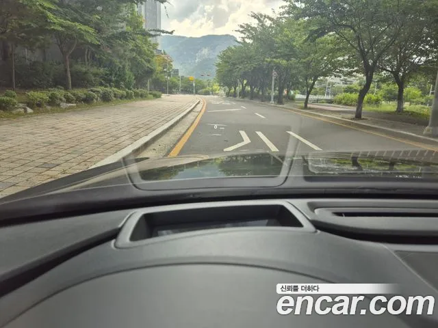 Genesis G80 2022 thumb 5