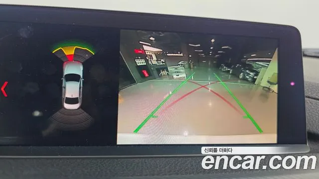BMW 3 серии 2018 thumb 4