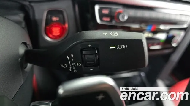 BMW 3 серии 2018 thumb 9