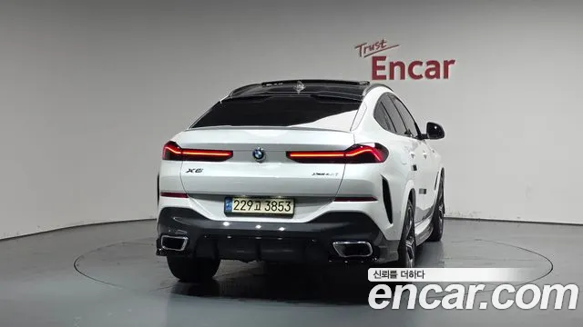 BMW X6 2022 thumb 2