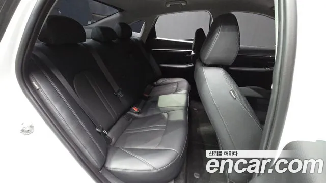 Hyundai (DN8) 2025 thumb 2
