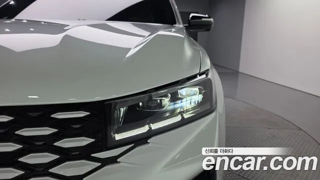 Renault Grand Koleos 2025 thumb 9
