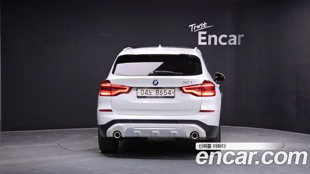 BMW X3 2018 thumb 11