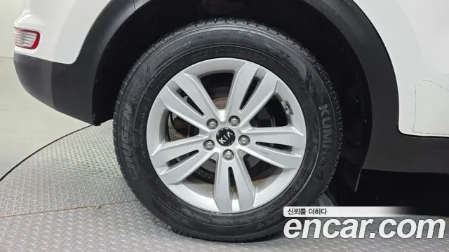 Kia Sportage 2016 thumb 10