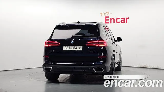 BMW X5 2019 thumb 6