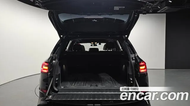 BMW X5 2019 thumb 11
