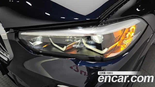BMW X5 2019 thumb 8