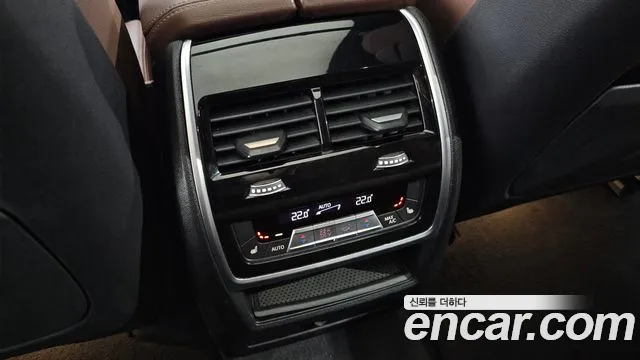 BMW X5 2019 thumb 4