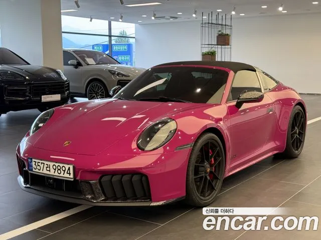 Porsche 911 2025 thumb 10