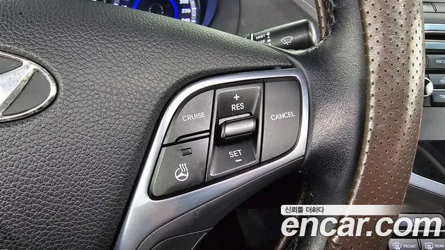 Hyundai Grandeur 2014 thumb 7