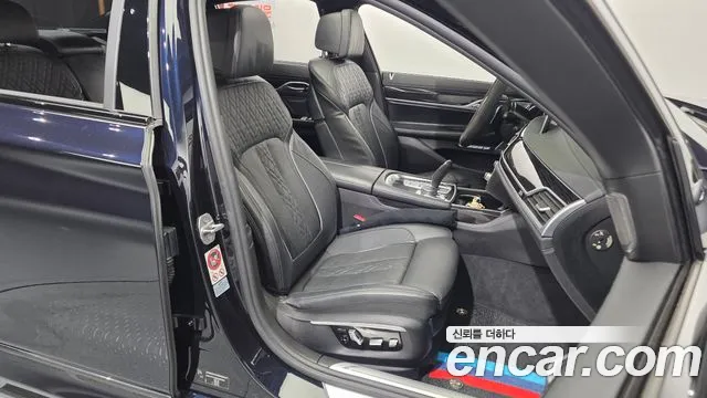 BMW 7 серии 2016 thumb 4