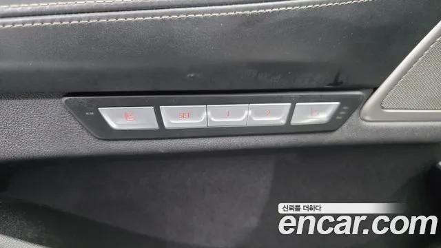 BMW 7 серии 2016 thumb 5