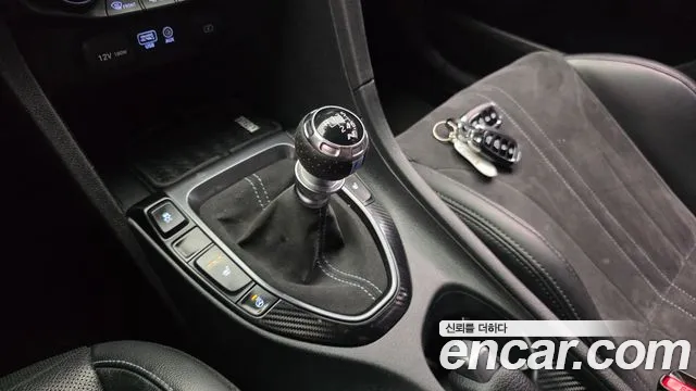 Hyundai Veloster 2019 thumb 3