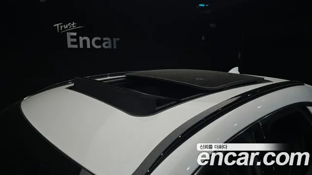 Genesis GV70 2023 thumb 12