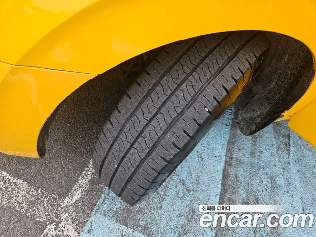 Hyundai Staria 2021 thumb 6