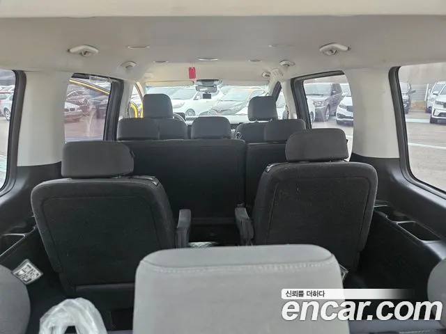 Hyundai Staria 2021 thumb 11