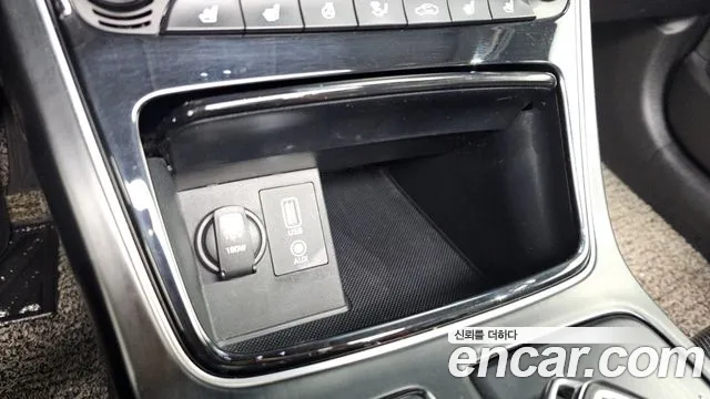 Hyundai Grandeur 2017 thumb 6