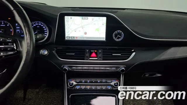 Hyundai Grandeur 2017 thumb 4