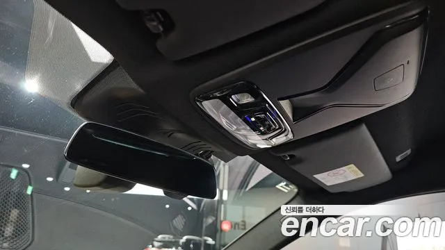 BMW M4 2025 thumb 2